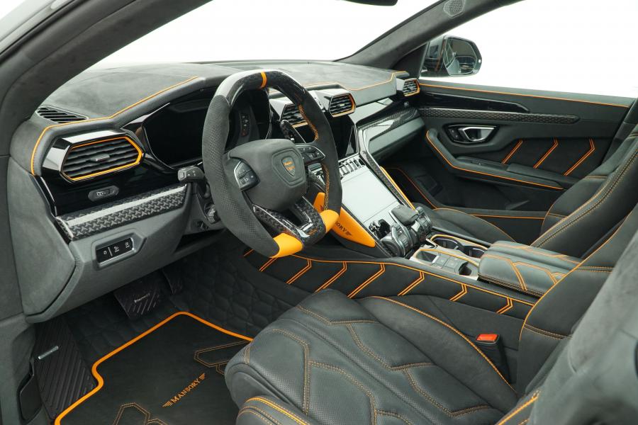 Интерьер Lamborghini Urus Venatus by Mansory 2019 года  (фото 10 из 15)